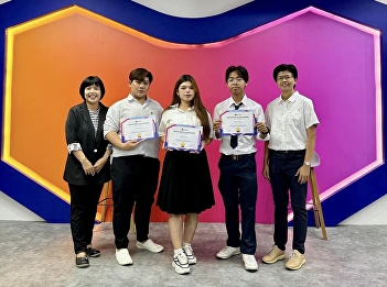 Public Relations and Strategic
Communication students receive the Top
20 Best Clips award from Lazada
Thailand.