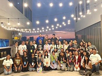 Two students from the Journalism Program
were selected to receive training as
“Little Pigeon Reporters”.