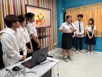 A collection of images from the
examination atmosphere for students in
the Digital Media Production and
Streaming Media program in the DMS4802
course.