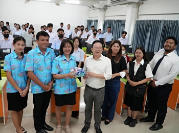 วิทยาลัยนิเทศศาสตร์ นำโดย ผศ.ดร.ปวิตร
มงคลประสิทธิ์
หัวหน้าแขนงวิชาภาพยนตร์และสื่อดิจิทัล
ได้นำทีมนักศึกษาเข้าร่วมกิจกรรมวิชาการ
