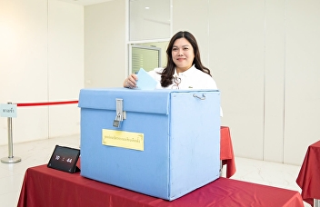 The College of Communication Arts
participated in voting for the
university council members from the
full-time faculty at the Nakhon Pathom
campus.